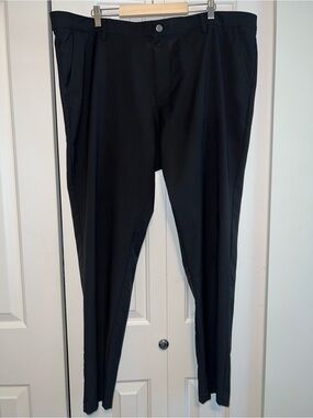 Menβs Adidas Ultimate365 tapered golf pants 42/32